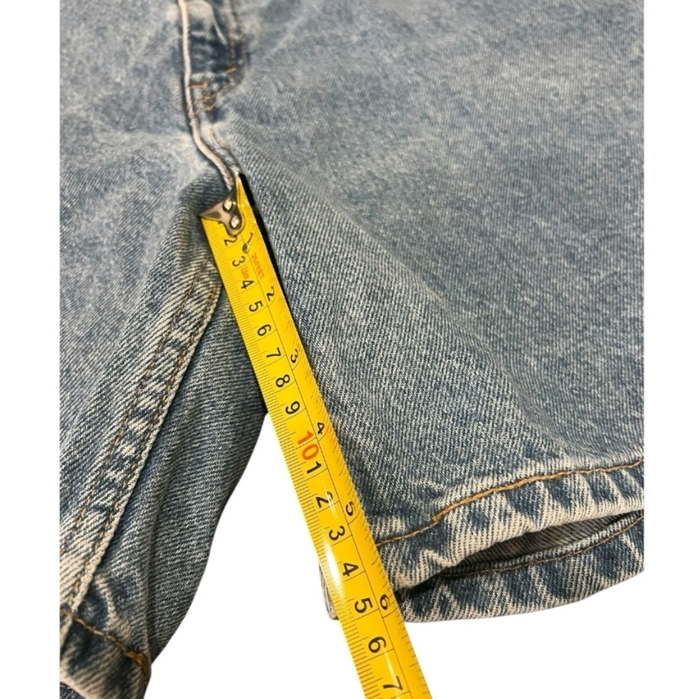 Vintage Y2K 2001 mom Levis Junior Relaxed Fit Blue Denim Shorts Size 14 Made - Picture 8 of 13